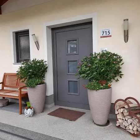 Hochmuth Apartamento